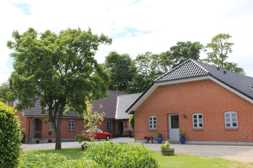 Skelgaard Ferielejlighed Apartment Jelling Стая снимка